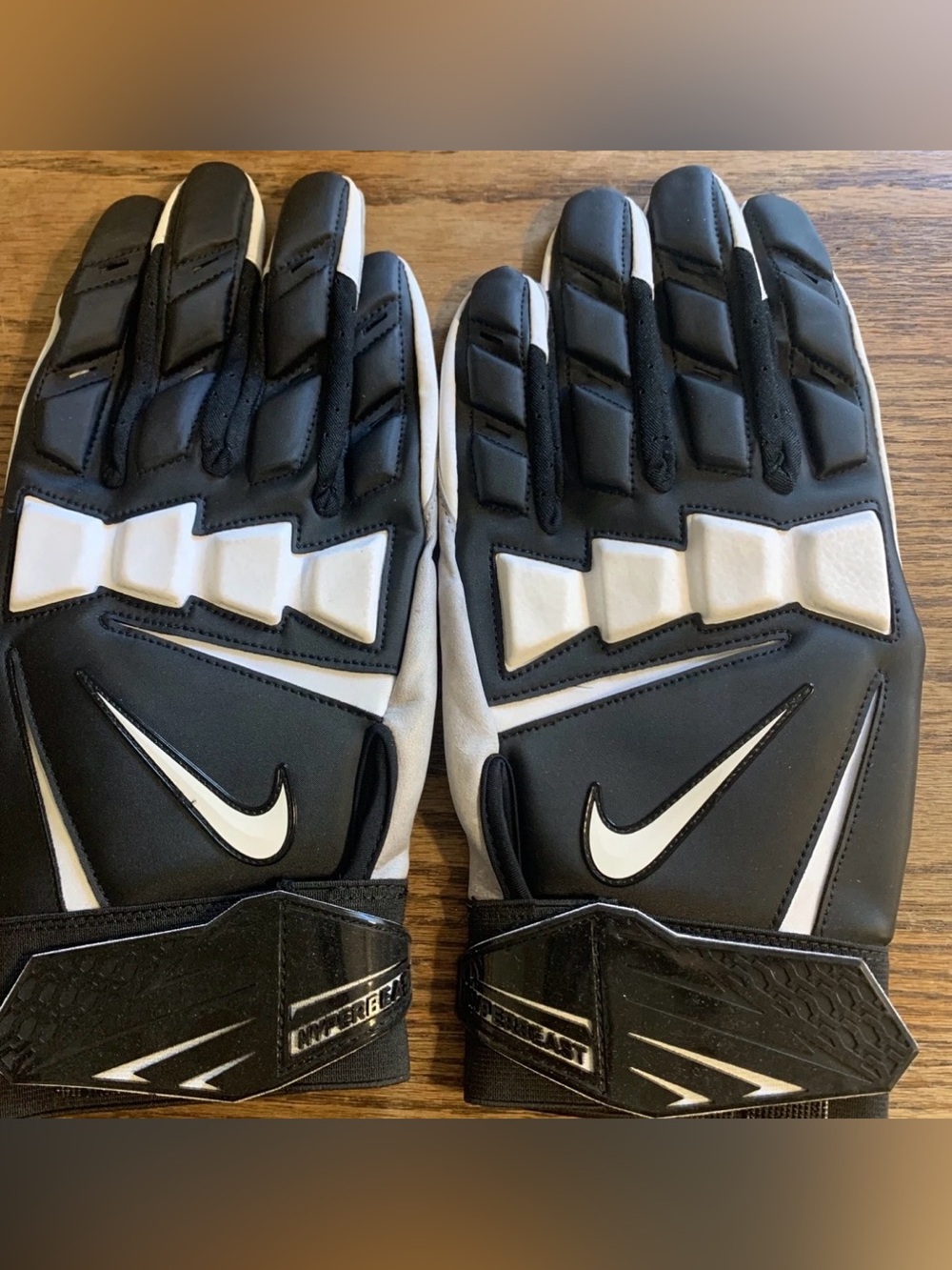 Nike Hyperbeast 2.0 Padded Linemen Gloves 4XL PGF310 011